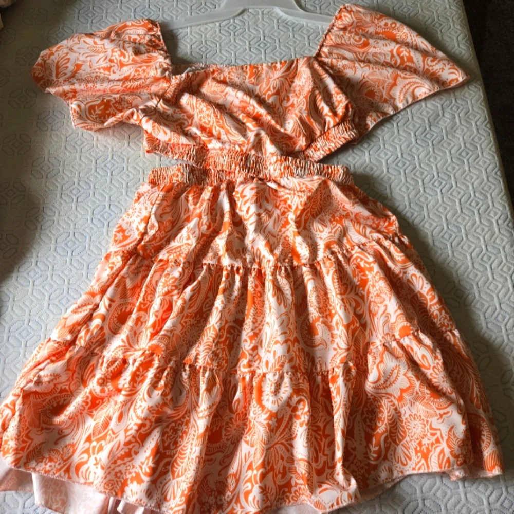 Shein Floral Print Cut Out Ruffle Hem Dress, M - Picture 5 of 5